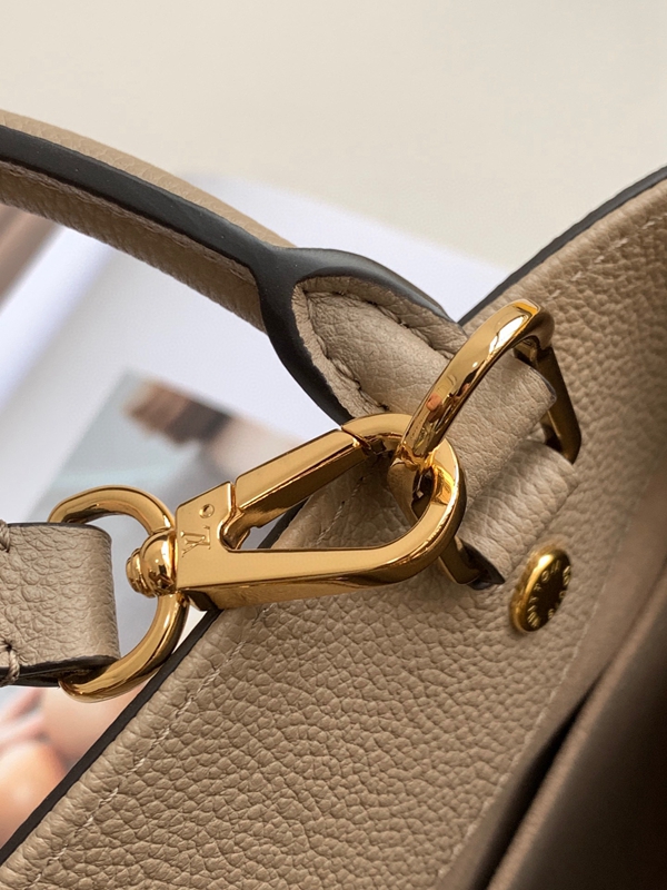 ルイヴィトンバッグ角部分ディテール